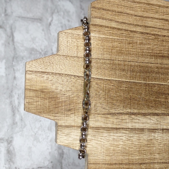 Three Ladies Animal Charm Necklace - Picture 2 of 12